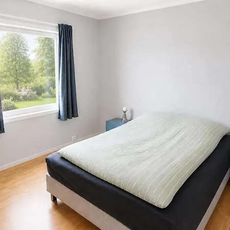 Quiet Fjord House In Utvik With Panoramic Views, Spacious And Private * Stryn