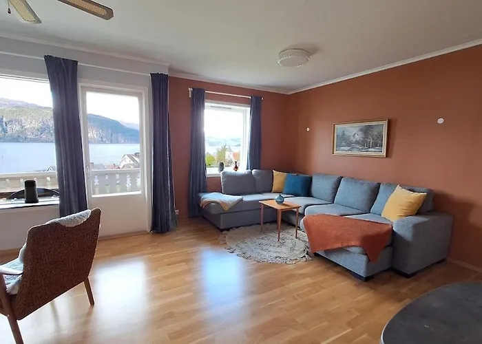 Quiet Fjord House In Utvik With Panoramic Views, Spacious And Private Σπίτι διακοπών